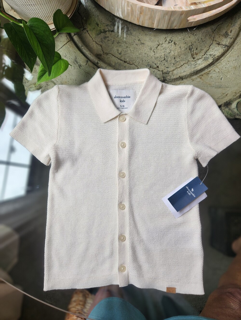 NWT Abercrombie Kids Boys Button Through Short Sleeve Sweater Polo Cream 5/6